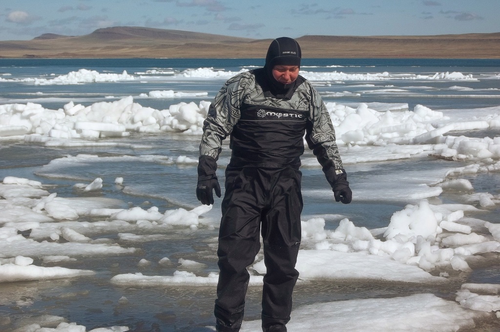 Сухой гидрокостюм Mystic Force Drysuit