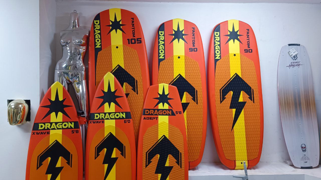 Поступление фойлбордов и серфбордов Esoteric серии Dragon