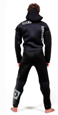 3_MYS_neoprene-drysuit_02.jpg