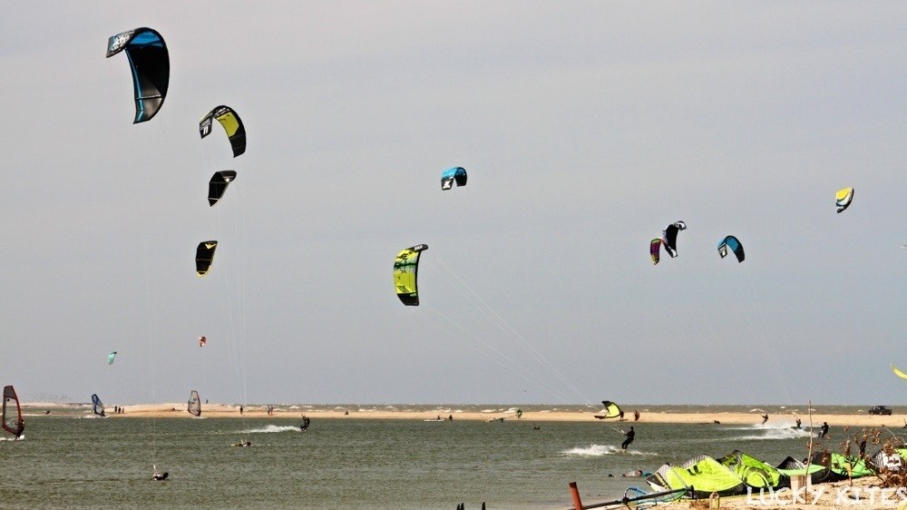 ЛУЧШИЕ КАЙТ-СПОТЫ И МЕСТА ДЛЯ КАЙТСЁРФИНГА В РОССИИ