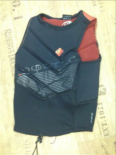 Спас. жилет Mystic Force D3O Kite Vest