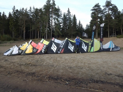 Тесты кайтов Slingshot 2012 RPM и Rally в Санкт-Петербурге