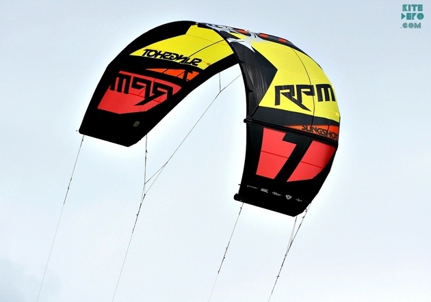 Тесты кайта Slingshot RPM 2014 3.jpg