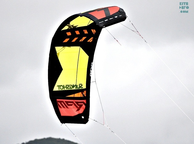 Тесты кайта Slingshot RPM 2014 2.jpg