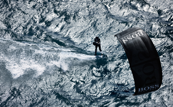 Hugo Boss доверяет Slingshot.jpg