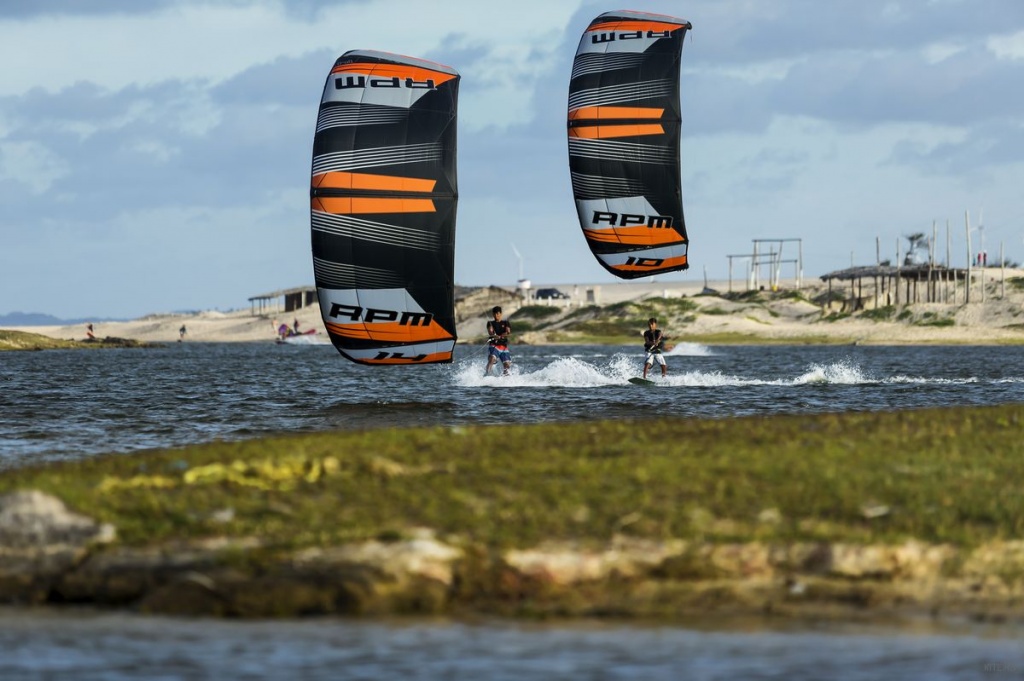 Кайт Slingshot 2018 RPM.jpg