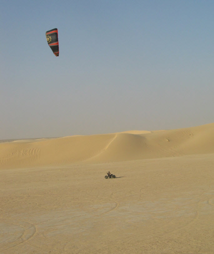 Кайтбаггинг в пустыне Сахара. Владимир Бобылев
