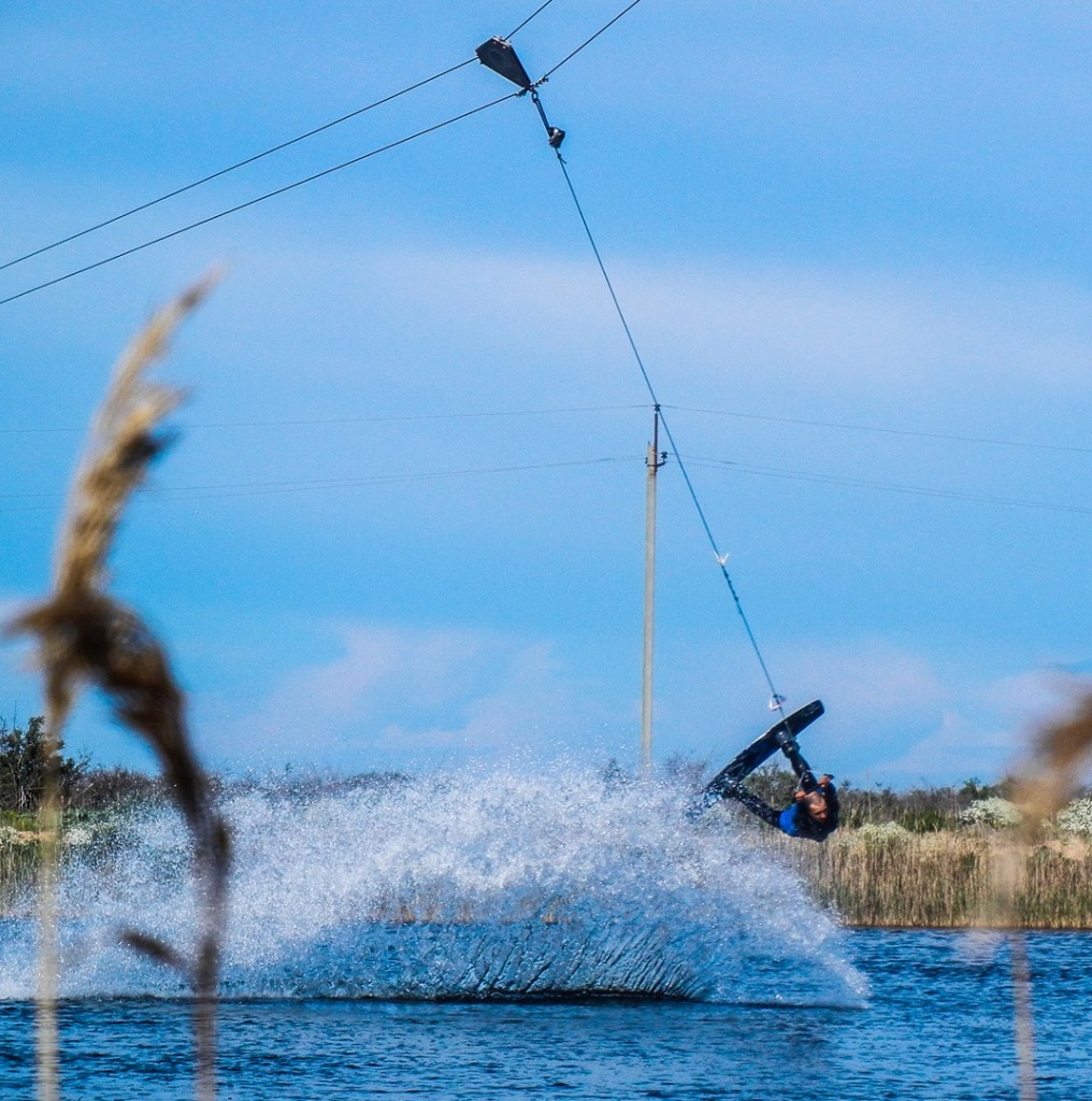 Кайтборд Slingshot 2016 Refraction Sam Light PRO