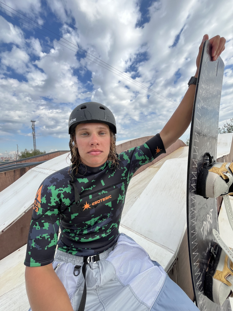 Обзор короткого гидрокостюма Esoteric Zeus 3 мм от ONEGO PIRATES