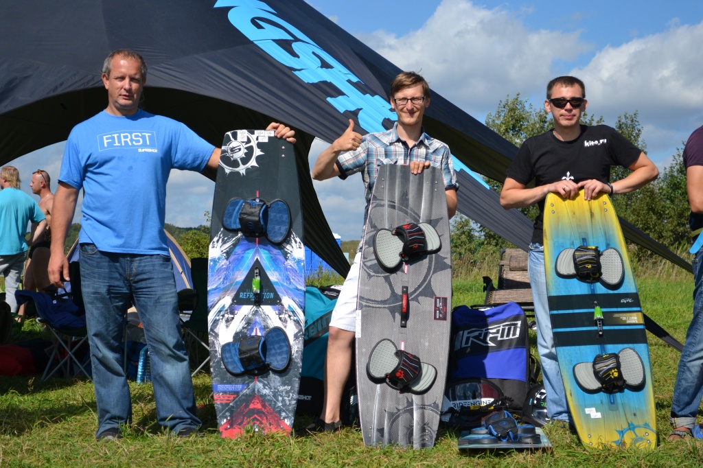 Плещеево озеро Тесты Кайт РУ.JPG