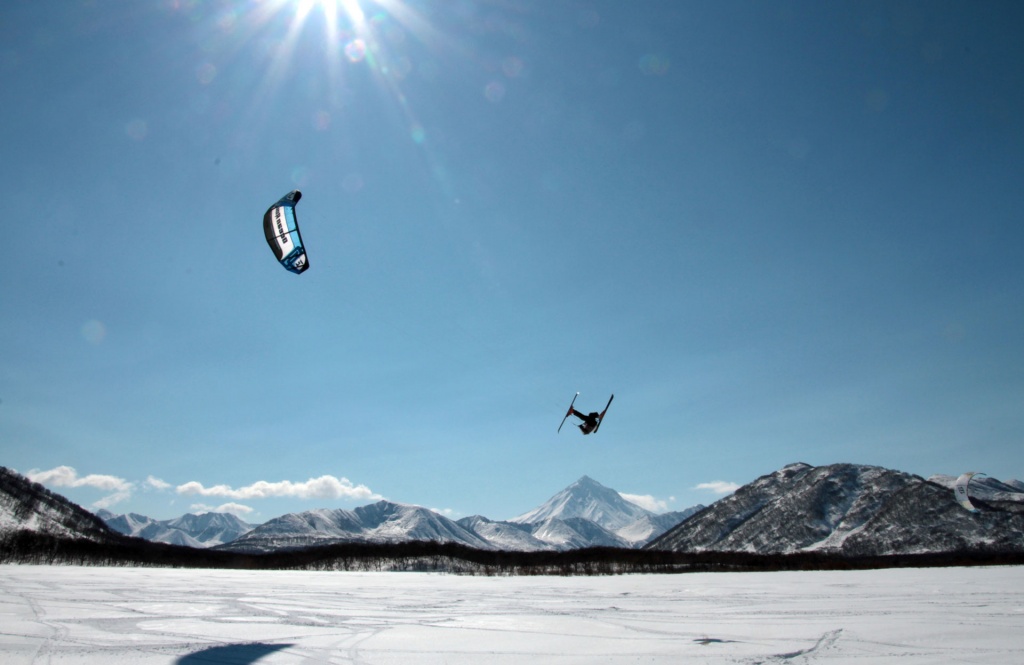 Кайтсерфинг и снойукайтинг в Барнауле