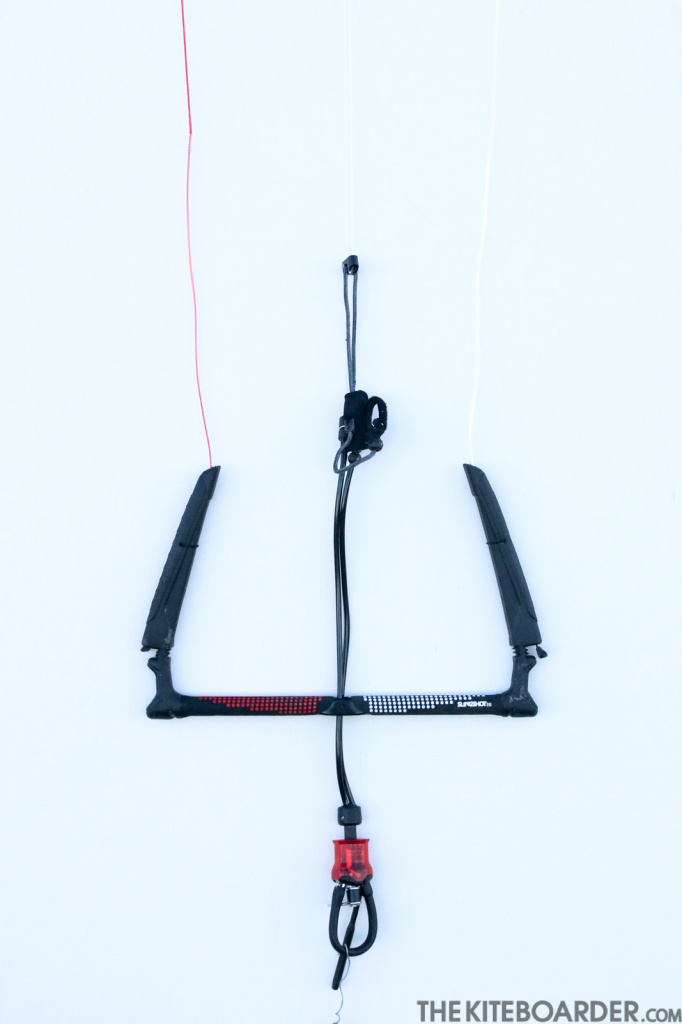 Обзор новой планки Slingshot Sentry от известного журнала The Kiteboarder Обзор новой планки Slingshot Sentry от известного журнала The Kiteboarder