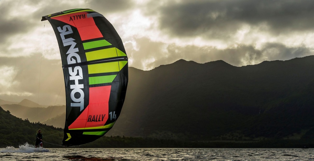 Кайт Slingshot Rally 2017.jpg