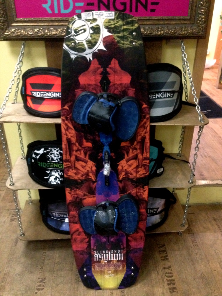 Кайтборд Slingshot 2016 Asylum - после тестов.JPG