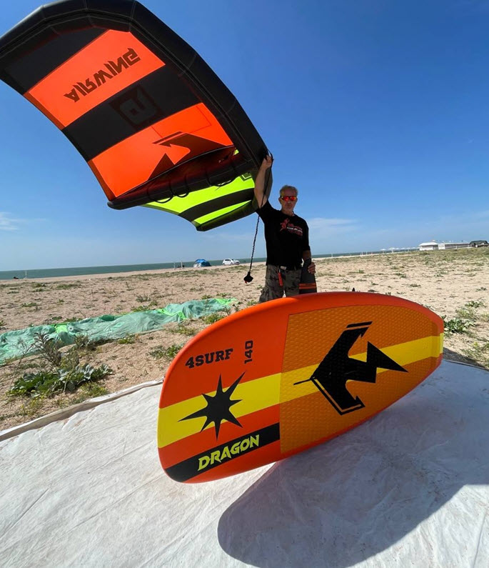    Тесты фоилборда и вингаEsotricDragon на Должанке. Владимир Бобылев.