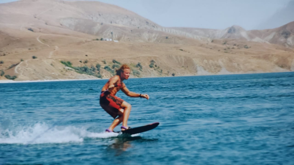 Владимир Бобылев вейксерфинг в Коктебеле Крым, начало 90х