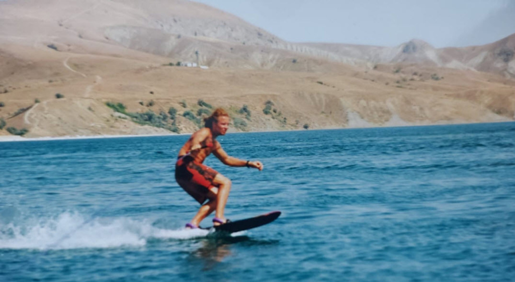 Владимир Бобылев вейкбординг в Коктебеле Крым, начало 90х