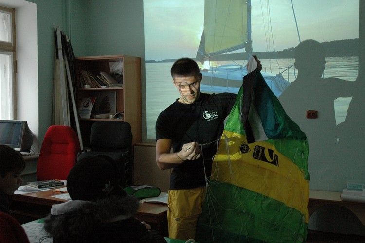 Илья Попов (Череповец) 