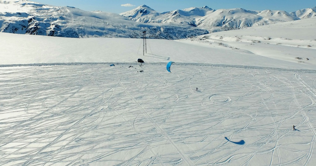 Камчатский кайтинг.jpg