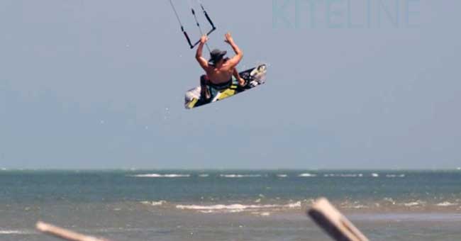 2015-slingshot-glide-aa.jpg 2015-slingshot-glide-aa.jpg