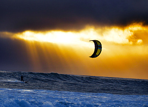Кайтбординг: головокружительный прыжок в небо