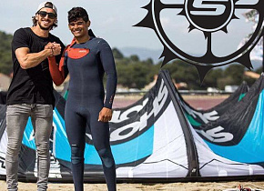 Команда Slingshot первые на 2-ом этапе чемпионата мира по кайтбордингу 2016 во Франции Команда Slingshot первые на 2-ом этапе чемпионата мира по кайтбордингу 2016 во Франции