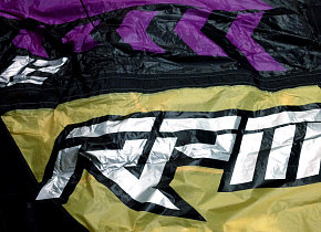 Продаем кайт SLINGSHOT RPM 2015 года 12м после тестов в отличном состоянии